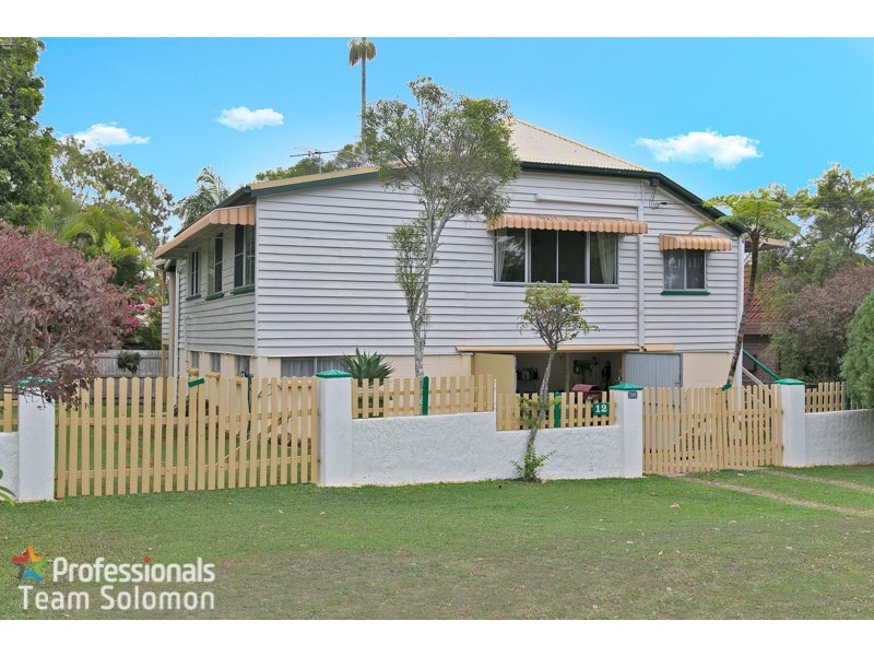 12 Oakland Avenue, Redland Bay QLD 4165
