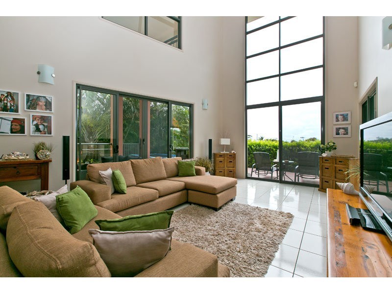 20 Hayman Street, Redland Bay QLD 4165