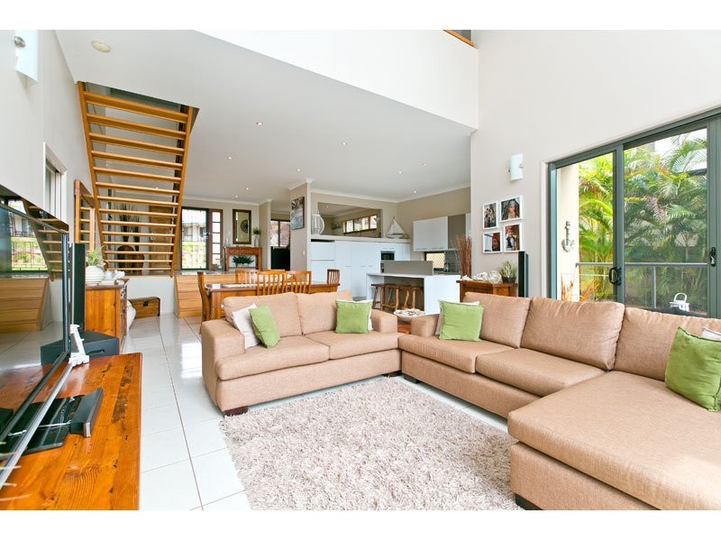 20 Hayman Street, Redland Bay QLD 4165