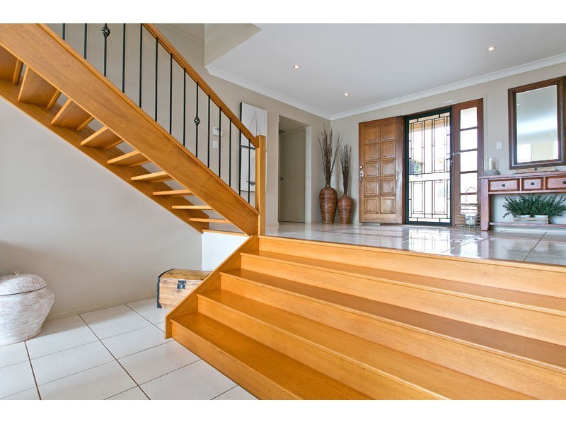 20 Hayman Street, Redland Bay QLD 4165