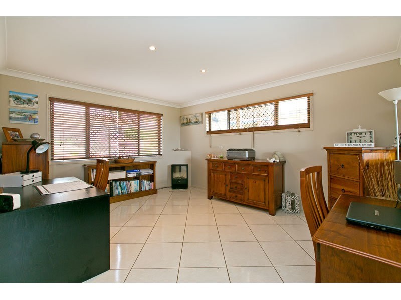 20 Hayman Street, Redland Bay QLD 4165