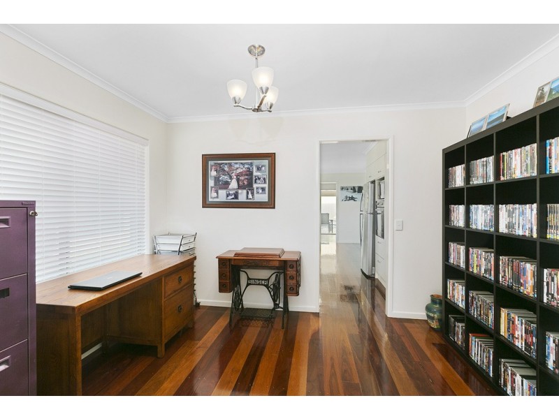 4 Guardsman Ave, Alexandra Hills QLD 4161