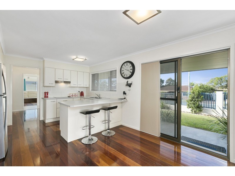 4 Guardsman Ave, Alexandra Hills QLD 4161