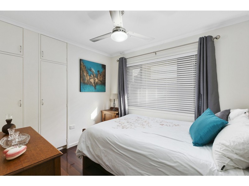 4 Guardsman Ave, Alexandra Hills QLD 4161