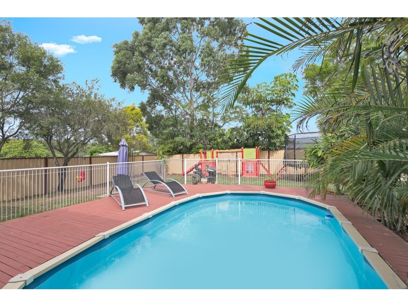 205 Redland Bay Road, Capalaba QLD 4157