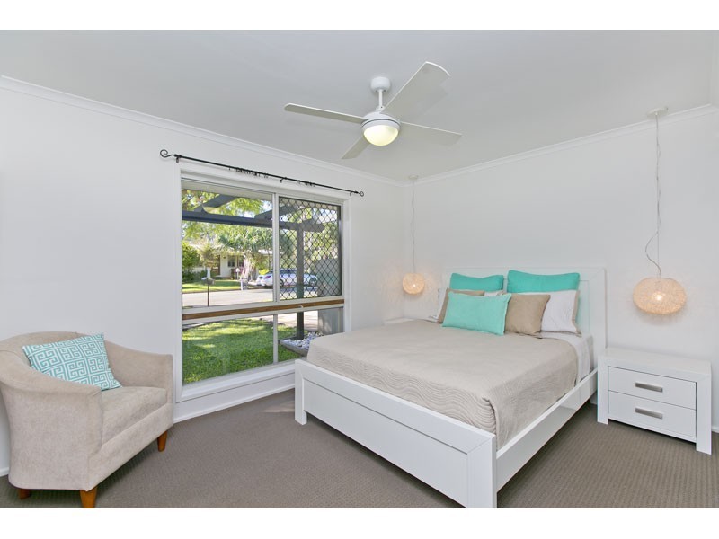 8 Arundel Court, Ormiston QLD 4160