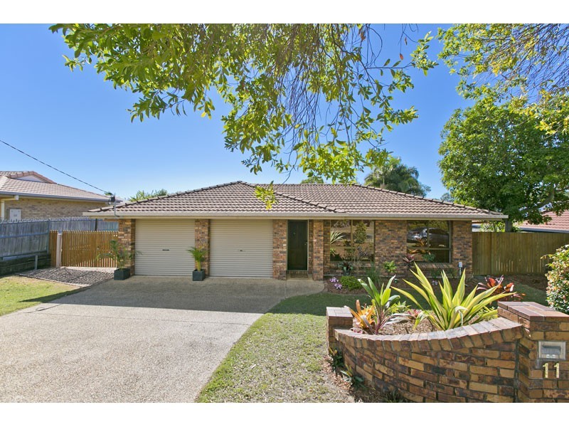 11 Dalrello Drive, Wellington Point QLD 4160