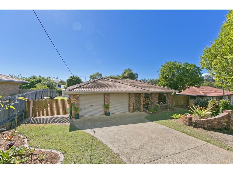 11 Dalrello Drive, Wellington Point QLD 4160