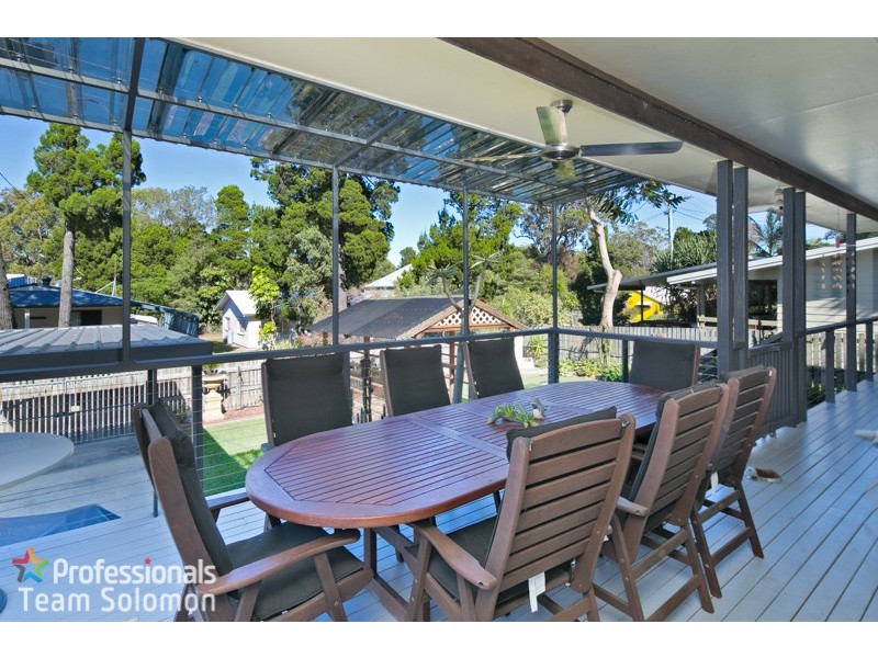 10 Carefree Street, Coochiemudlo Island QLD 4184