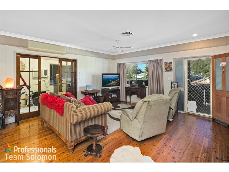 10 Carefree Street, Coochiemudlo Island QLD 4184