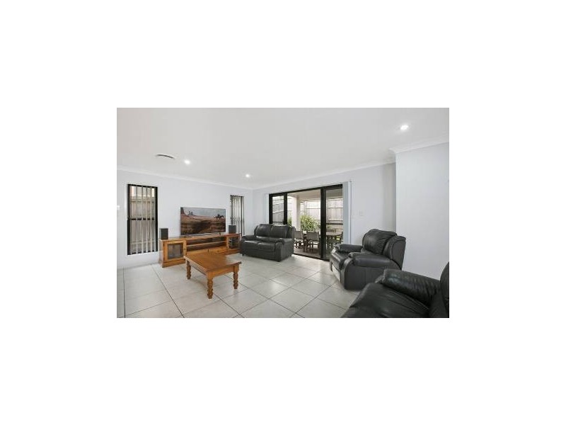 2/118 Beach Street, Cleveland QLD 4163