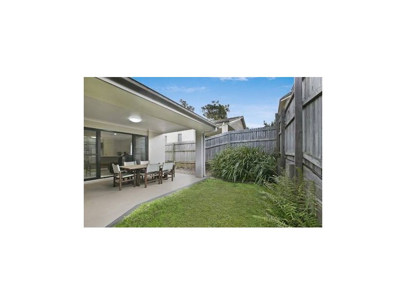 2/118 Beach Street, Cleveland QLD 4163