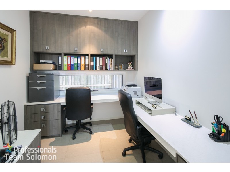 1 Sequoia Street, Thornlands QLD 4164