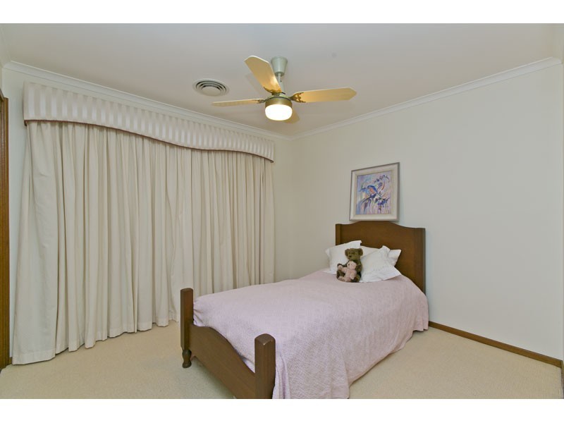 7 Catherine Street, Birkdale QLD 4159