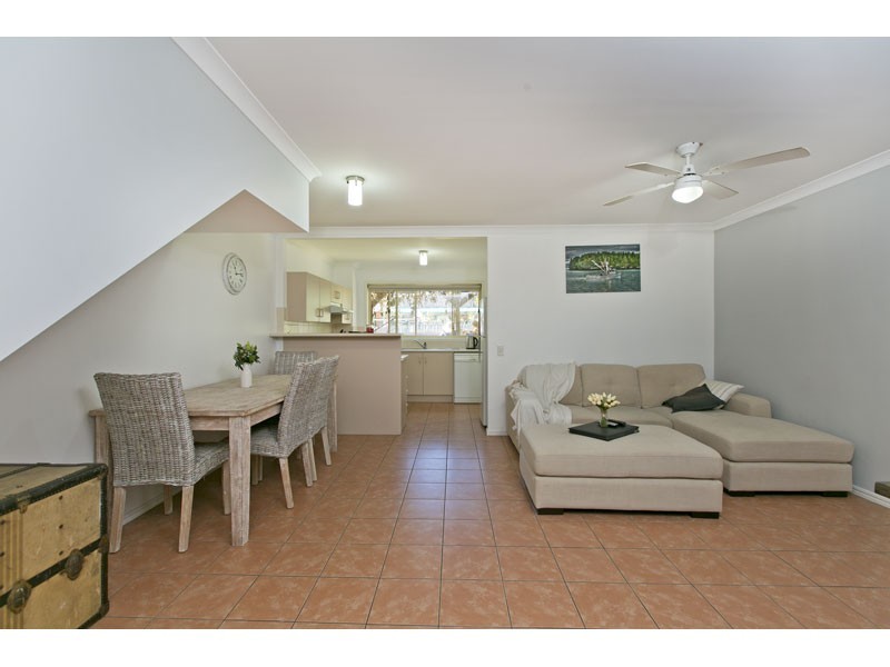 15/218 Queen Street, Cleveland QLD 4163