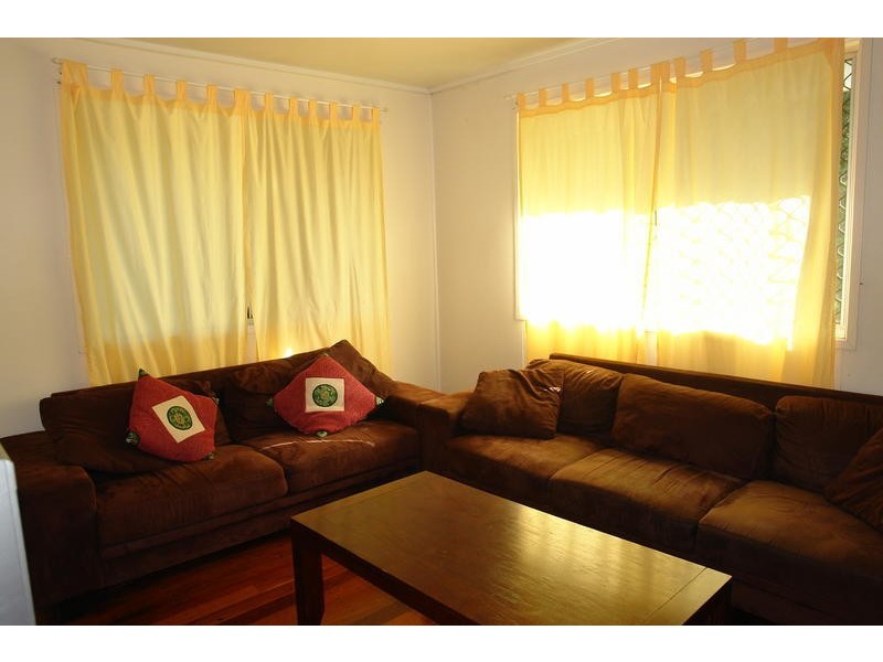 15 Curnow Street, Goodna QLD 4300