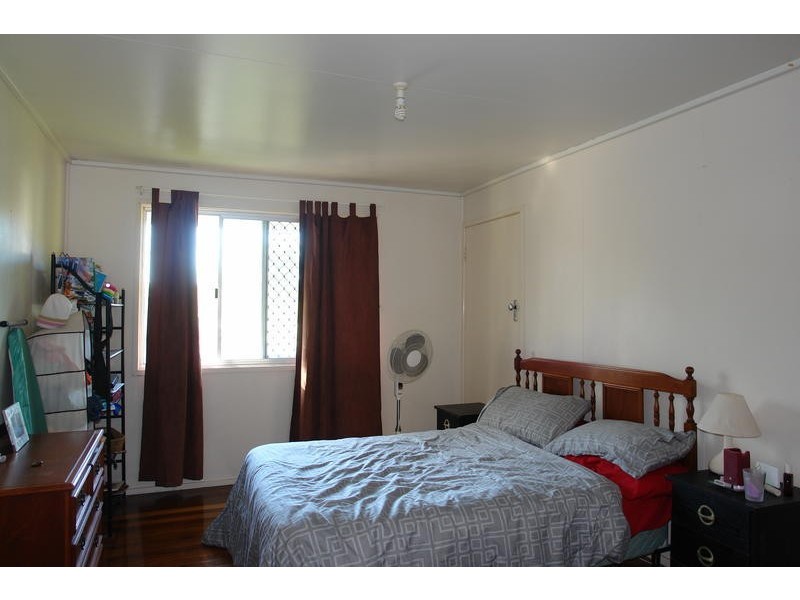 15 Curnow Street, Goodna QLD 4300