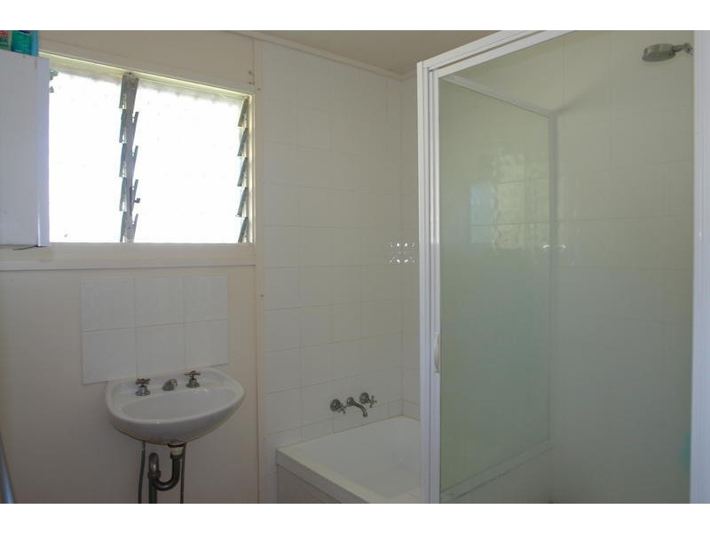 15 Curnow Street, Goodna QLD 4300