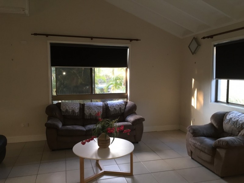 27 Bailey Road, Birkdale QLD 4159
