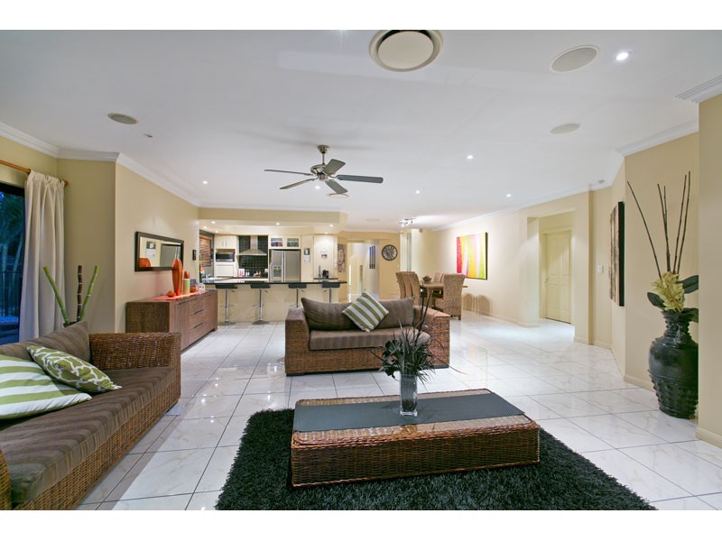 3 Water Gum Place, Thornlands QLD 4164