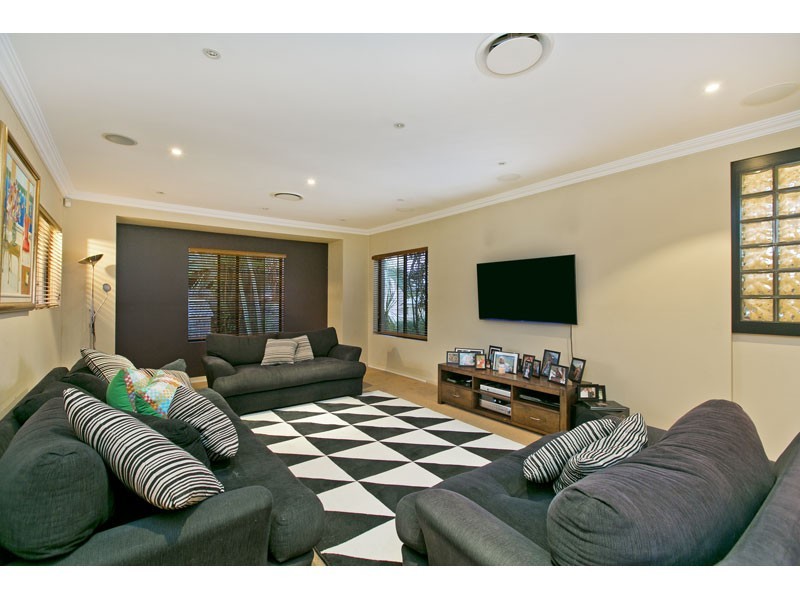 3 Water Gum Place, Thornlands QLD 4164