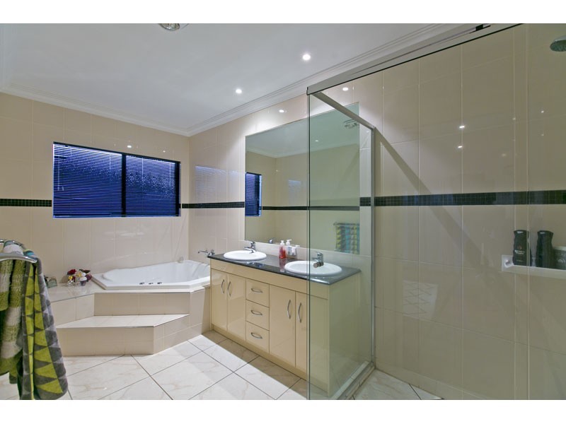 3 Water Gum Place, Thornlands QLD 4164