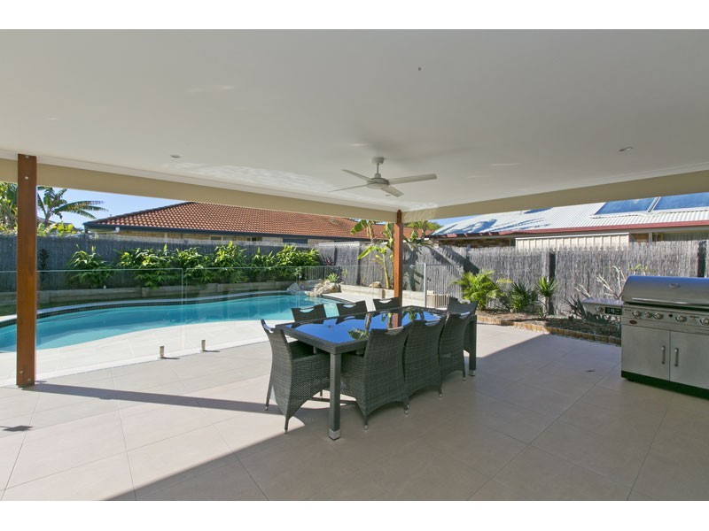 3 Helena Street, Wellington Point QLD 4160