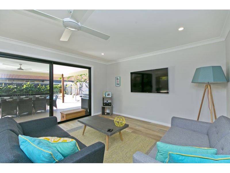 3 Helena Street, Wellington Point QLD 4160