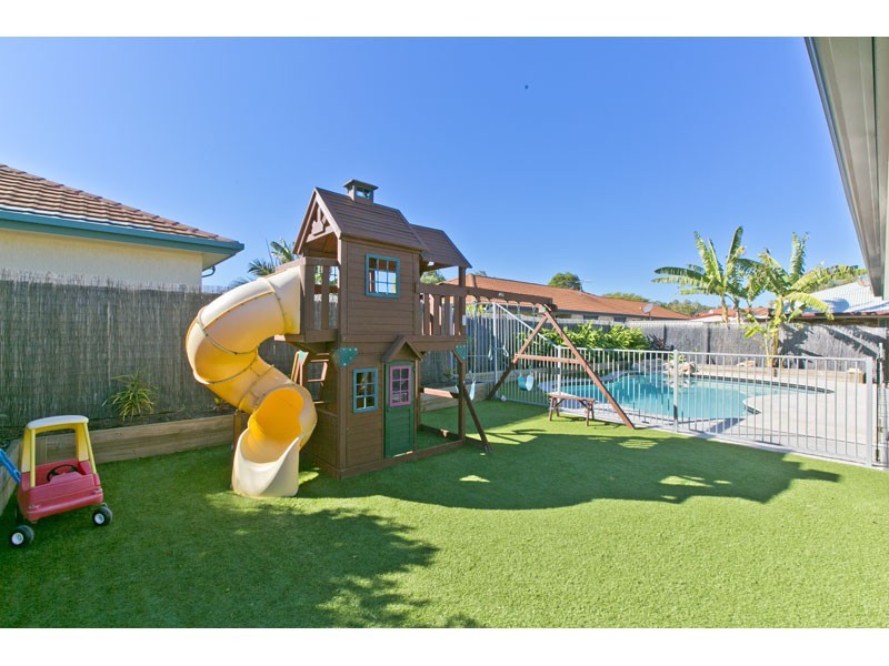 3 Helena Street, Wellington Point QLD 4160