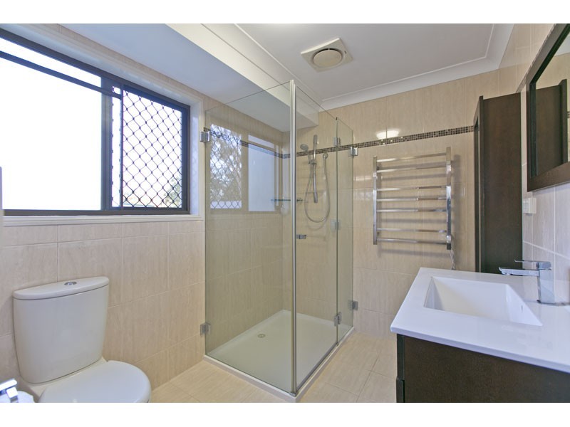 25 Swallow Street, Thornlands QLD 4164