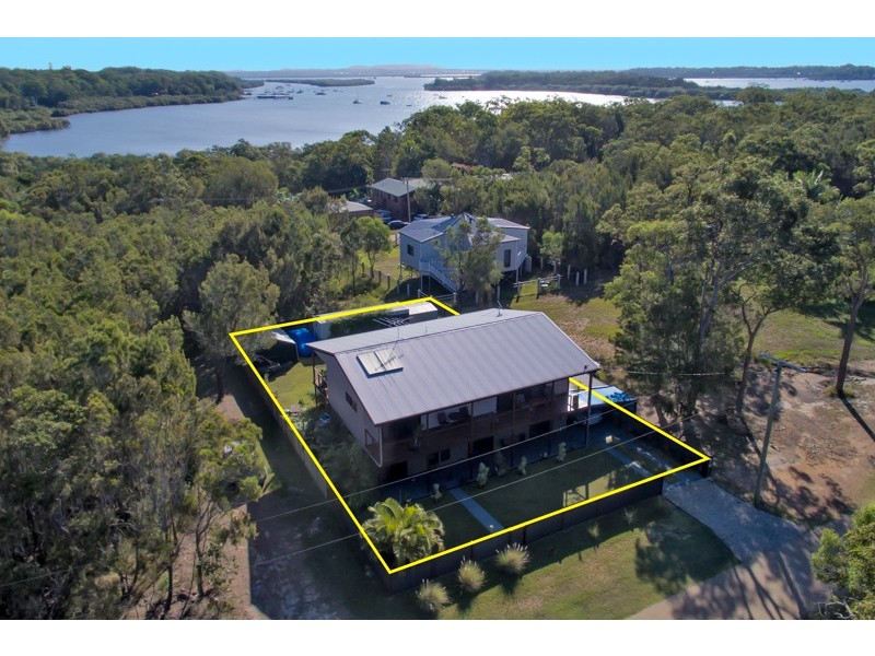 10 Bay Drive, Russell Island QLD 4184