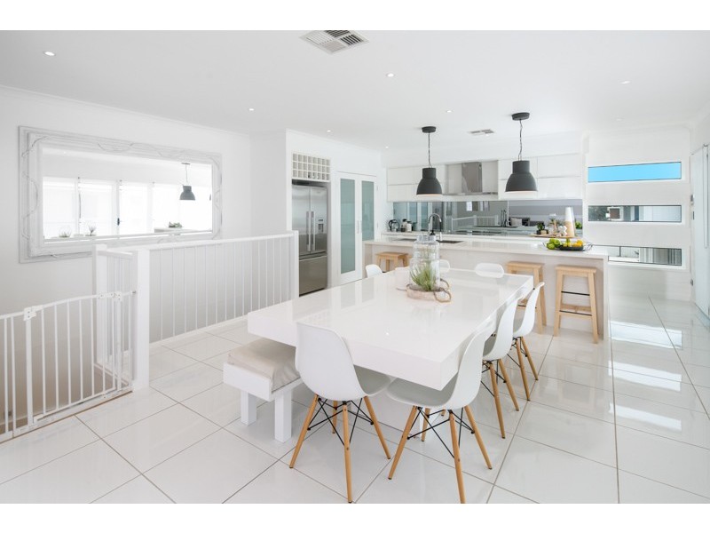 57 Waterville Drive, Thornlands QLD 4164