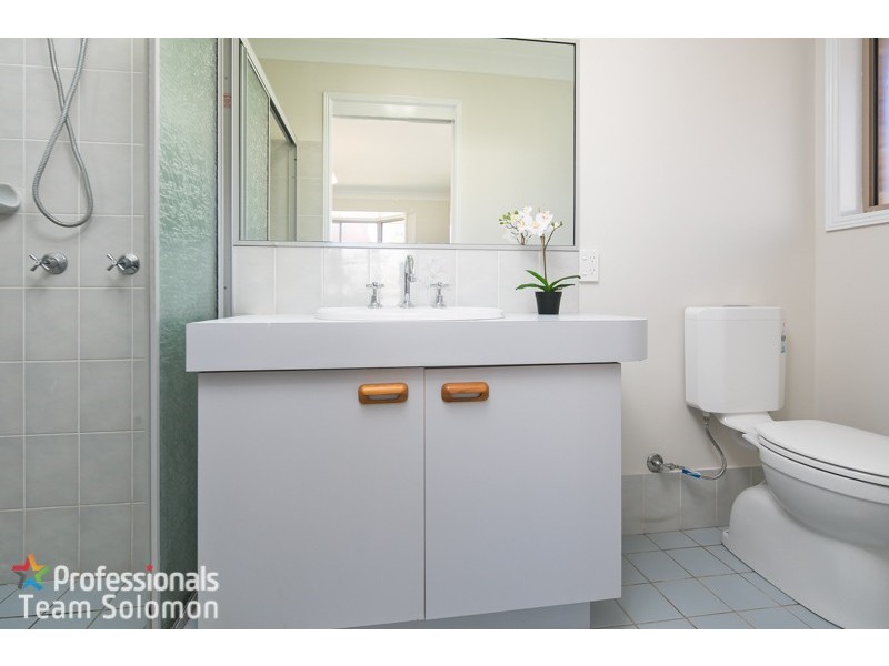 8 Arwon Court, Wellington Point QLD 4160