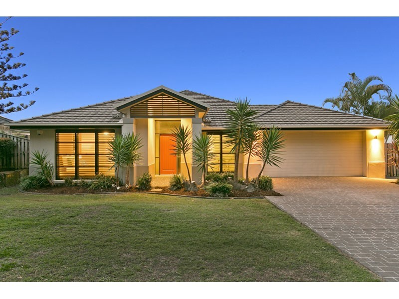 17 Whitby Place, Thornlands QLD 4164