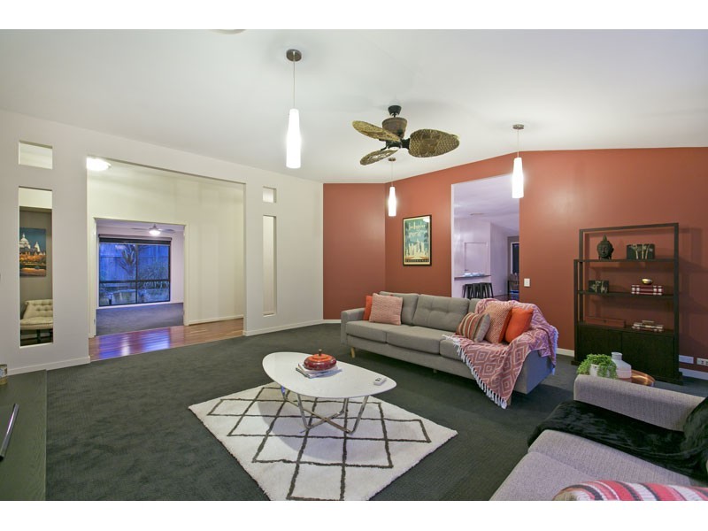 17 Whitby Place, Thornlands QLD 4164