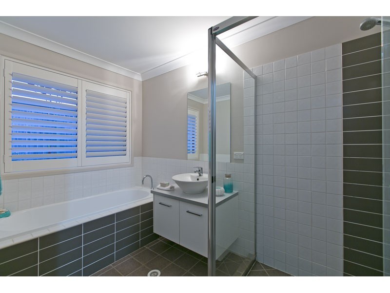 17 Whitby Place, Thornlands QLD 4164