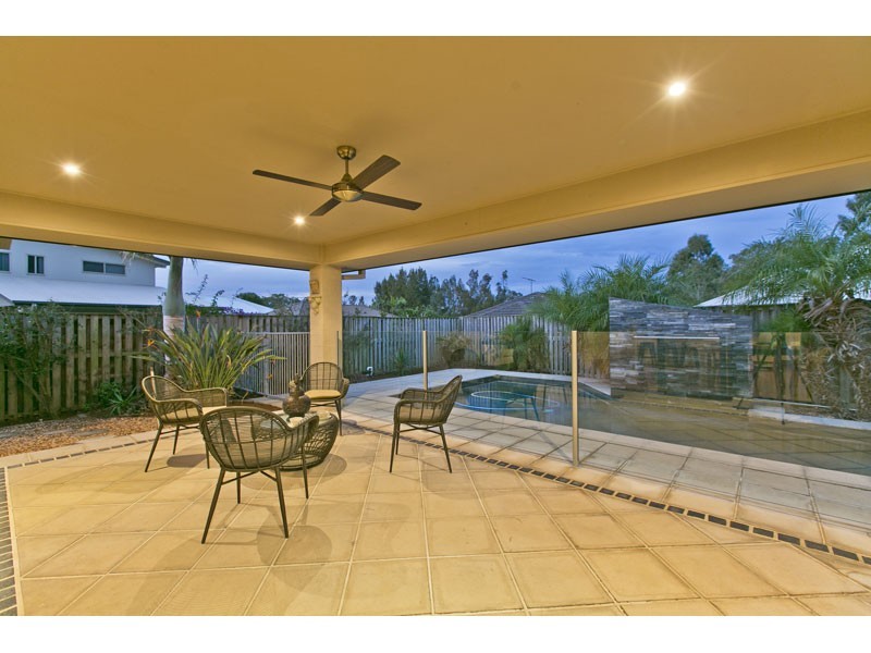 17 Whitby Place, Thornlands QLD 4164