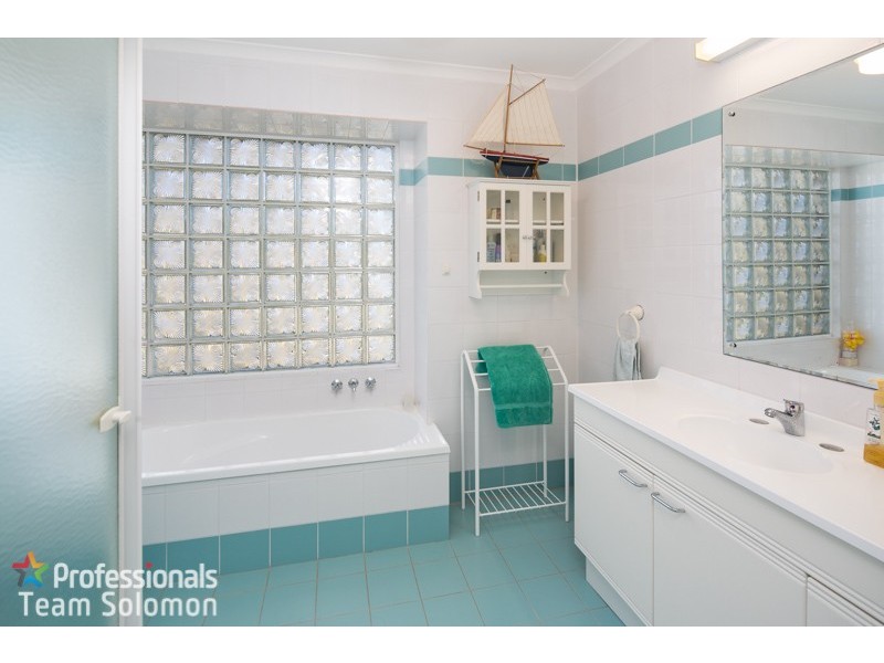 17 Mahogany Street, Capalaba QLD 4157