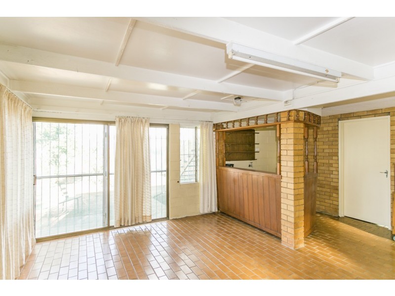 12 Warner Street, Wellington Point QLD 4160