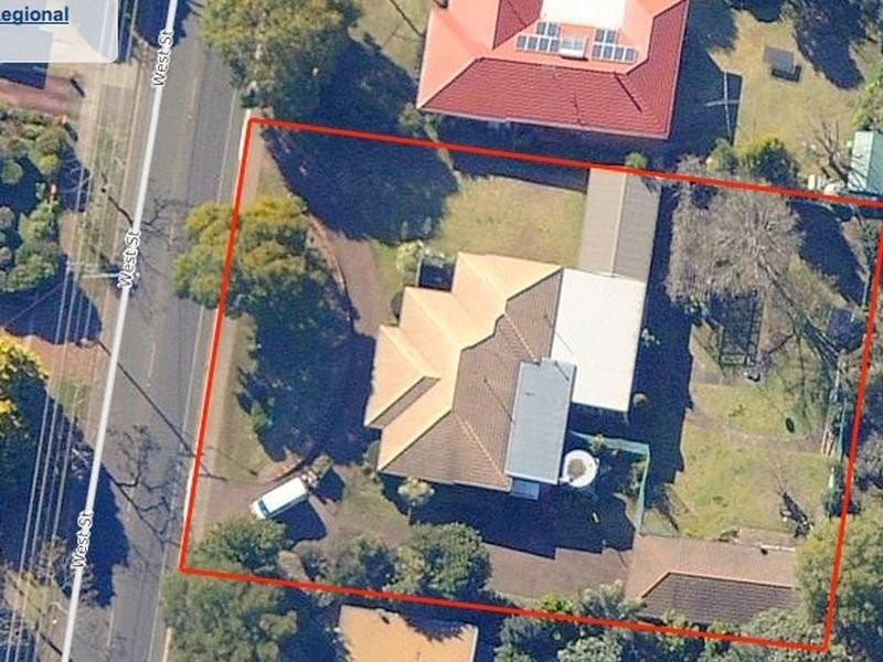 294 West Street, Kearneys Spring QLD 4350