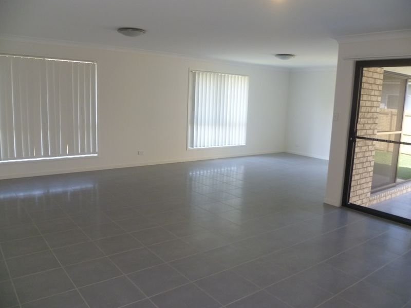 33 Byng Road, Birkdale QLD 4159