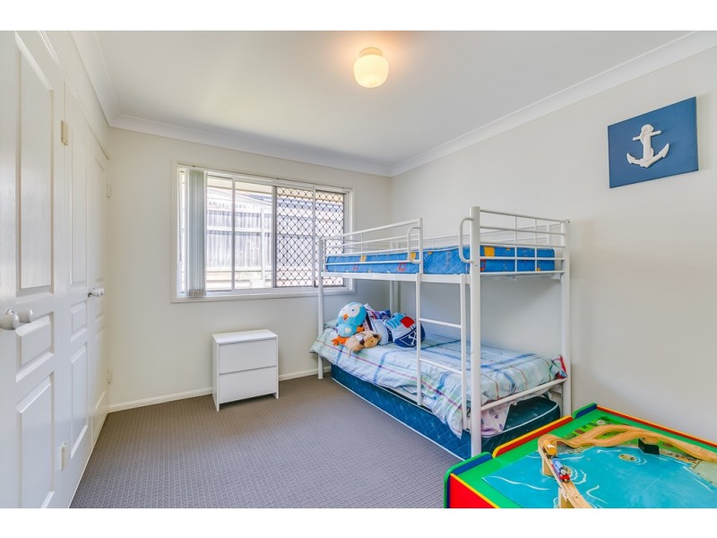 47 MacFarlan Street, Birkdale QLD 4159