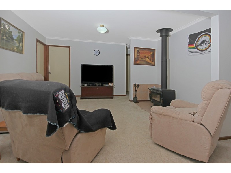 22 Christopher Crescent, Batehaven NSW 2536