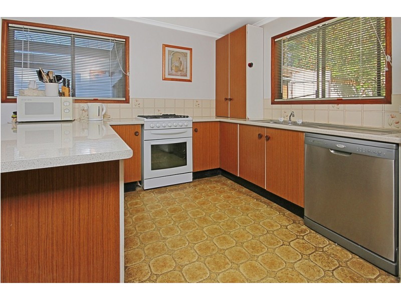 22 Christopher Crescent, Batehaven NSW 2536