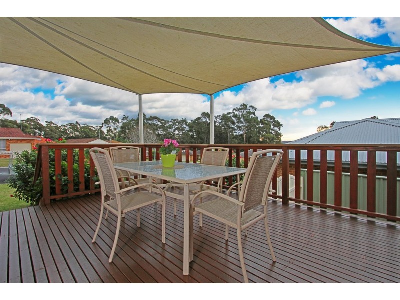 3 Blaxland Crescent, Sunshine Bay NSW 2536