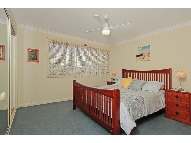 3 Blaxland Crescent, Sunshine Bay NSW 2536