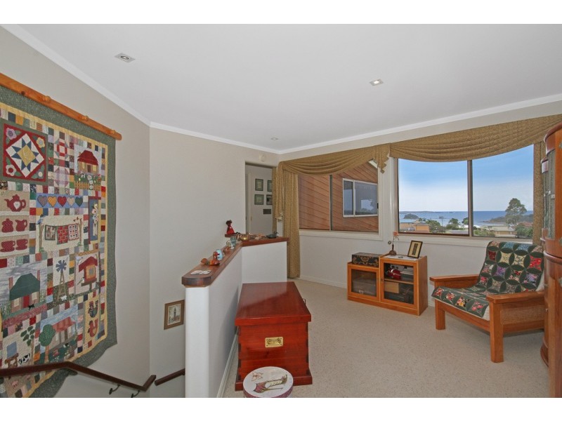 81 Vista Avenue, Catalina NSW 2536