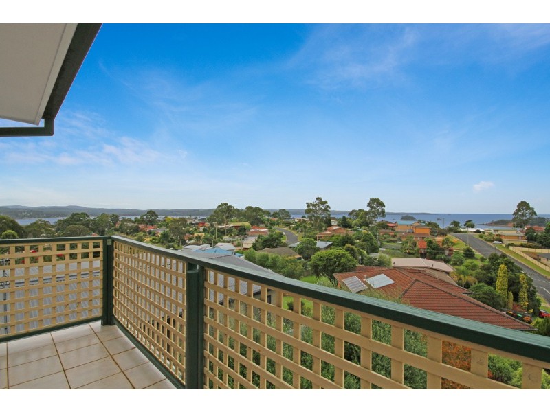 81 Vista Avenue, Catalina NSW 2536