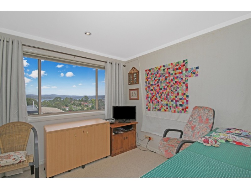 81 Vista Avenue, Catalina NSW 2536