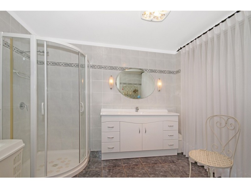 81 Vista Avenue, Catalina NSW 2536